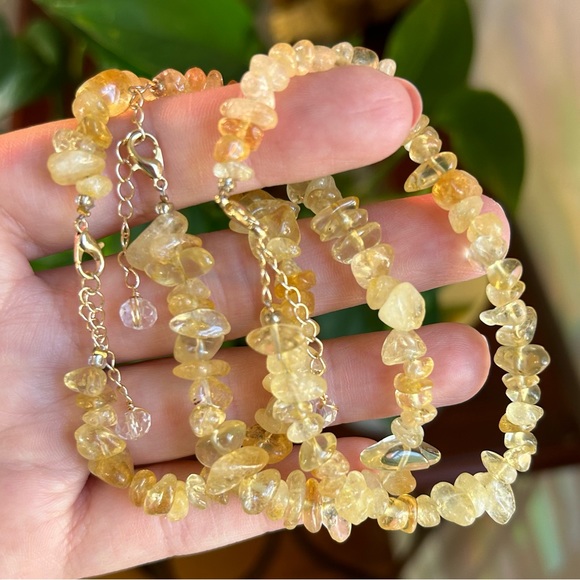 Citrine Crystal chip bracelet adjustable - Picture 1 of 3